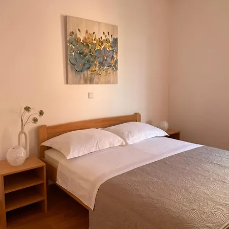 Sunrise Apartment